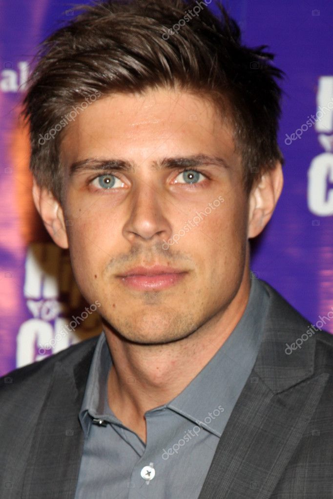 Chris Lowell – Stock Editorial Photo © Jean_Nelson #11705631