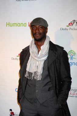 Aldis Hodge