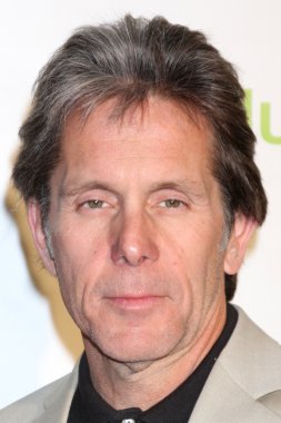 Gary Cole