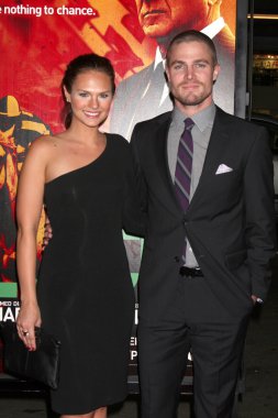 Cassandra Jean, Stephen Amell