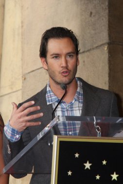 Mark-Paul Gosselaar