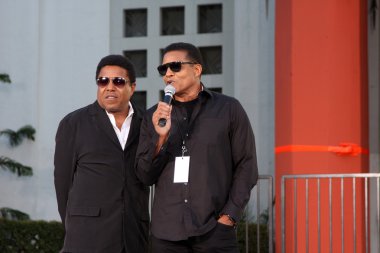 Tito Jackson, Jackie Jackson