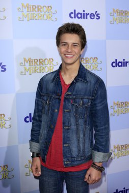 Billy Unger