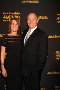 Amanda öder, corbin bernsen