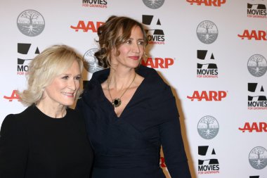 Glenn Close, Janet Mcteer