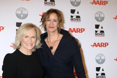 Glenn Close, Janet Mcteer