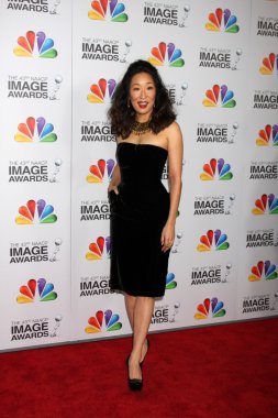 Sandra Oh