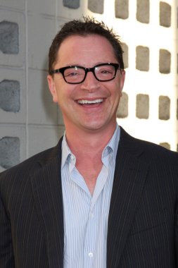 Joshua Malina