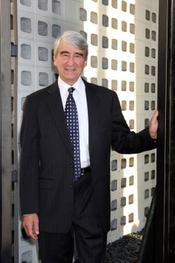 Sam Waterston