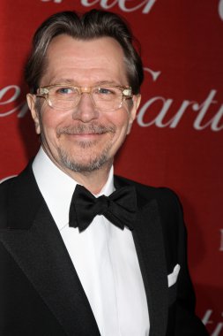 Gary Oldman