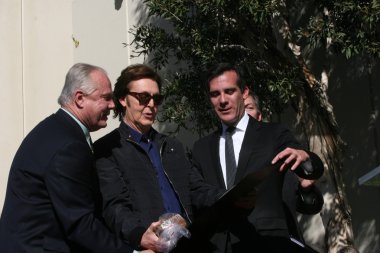 Tom Lebonge, Paul Mccartney, Eric Garcetti