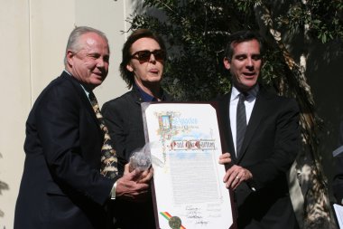 Tom Lebonge, Paul Mccartney, Eric Garcetti