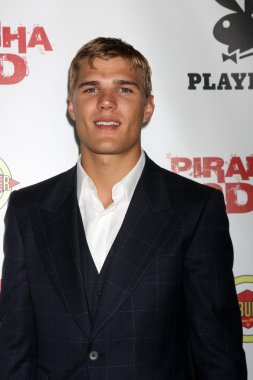 Chris Zylka