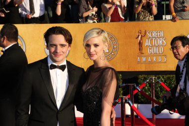 Vincent piazza ve ashley simpson