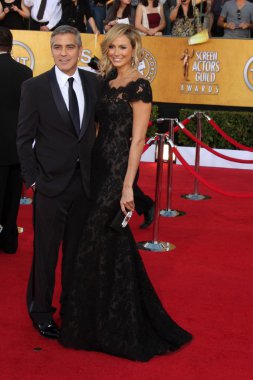 George Clooney and Stacy Keibler clipart