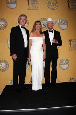 Patrick duffy, linda gri, larry hagman