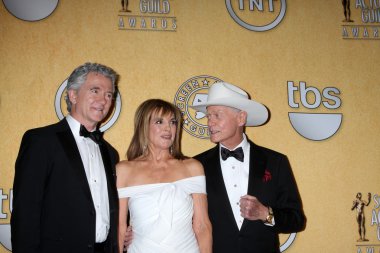 Patrick duffy, linda gri, larry hagman