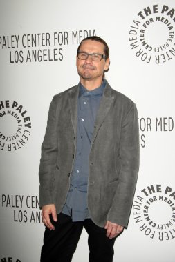 Kurt Sutter