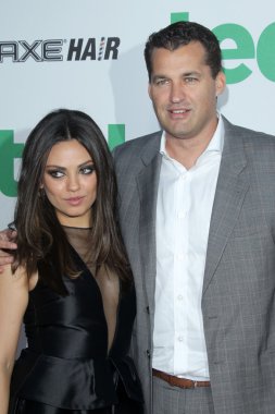 Mila Kunis, Scott Stuber