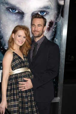 Kimberly Brook, James Van Der Beek