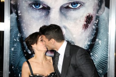 Wendy Moniz, Frank Grillo