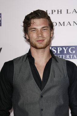 Derek Theler