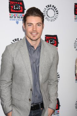 Josh Henderson