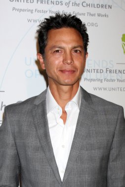 Benjamin Bratt