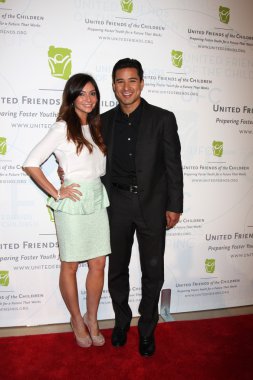 Courtney mazza mario lopez