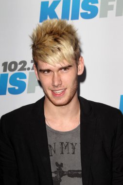 Colton Dixon