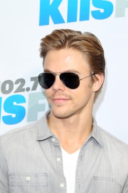 Derek Hough