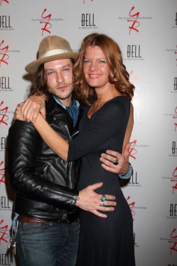 Michael Graziadei, Michelle Stafford