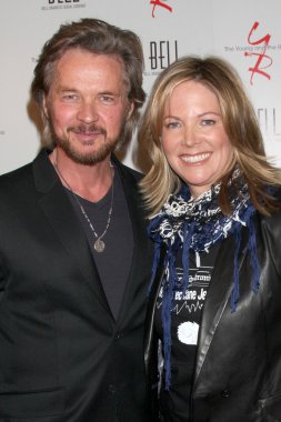 Stephen nichols, maria çan