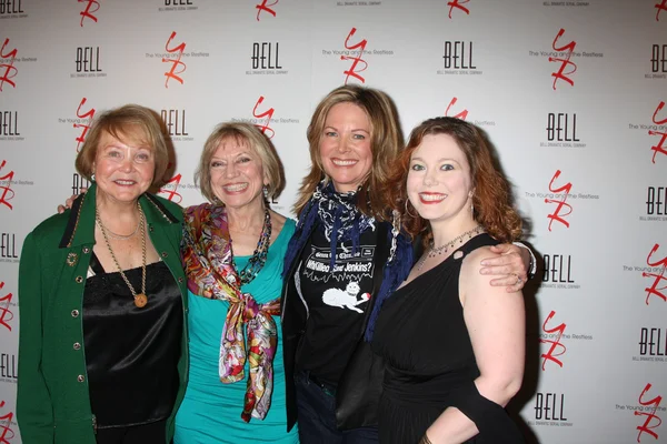 Lee Bell, Kay Alden, Maria Bell, Conci Nelson — Stockfoto