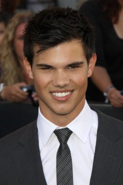 Taylor Lautner