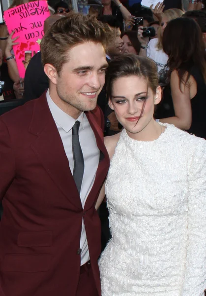 Robert Pattinson y Kristen Stewart —  Fotos de Stock