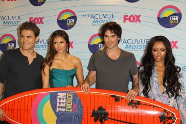 Paul Wesley, Nina Dobrev, Ian Somerhalder, Kat Graham