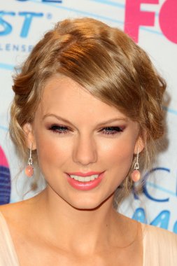 Taylor Swift clipart