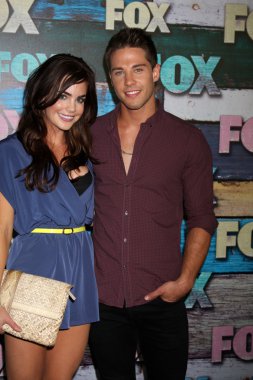 Jillian Murray, Dean Geyer