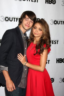 Matt Prokop, Sarah Hyland