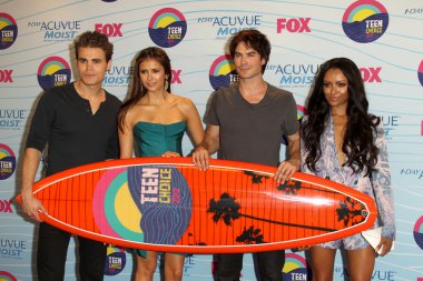 Paul Wesley, Nina Dobrev, Ian Somerhalder, Kat Graham