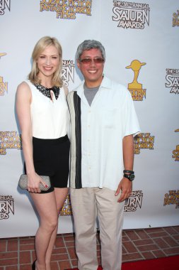 Beth Riesgraf, Dean Devlin