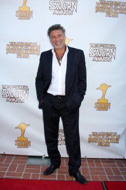 Steven Bauer