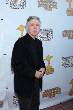 tom skerritt