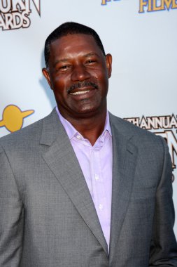 Dennis Haysbert