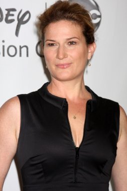 Ana Gasteyer