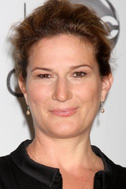 Ana Gasteyer