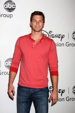 Derek Theler