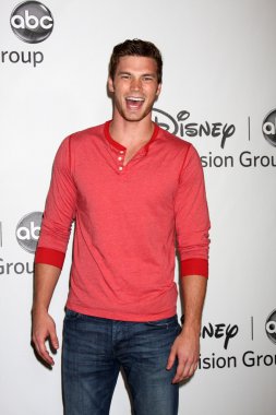 Derek Theler