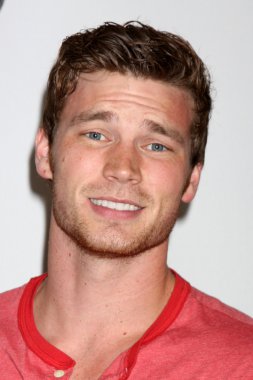 Derek Theler